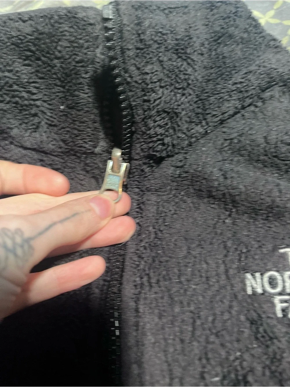 🦇 The North Face Black Fleece Jacket - Full-Zip Cozy Outerwear